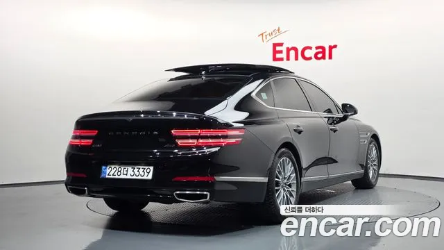 Genesis G80 — фото 2