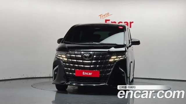 Toyota Alphard — фото 3