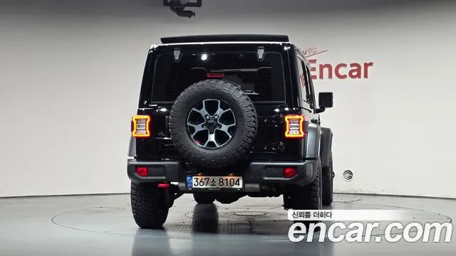 Jeep Wrangler — фото 3
