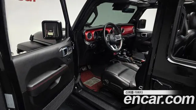Jeep Wrangler — фото 9