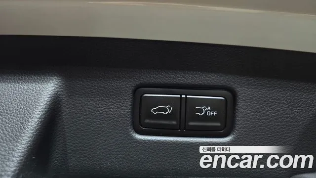 Kia Carnival — фото 16