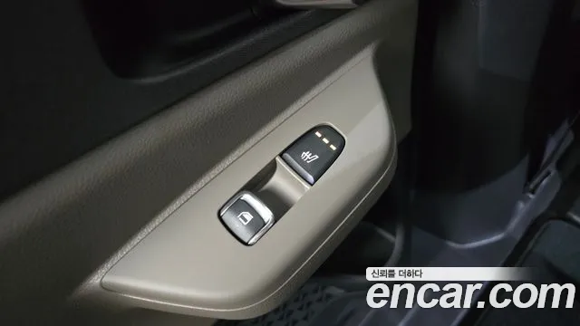 Kia Carnival — фото 20