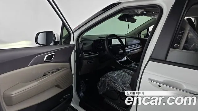 Kia Carnival — фото 10