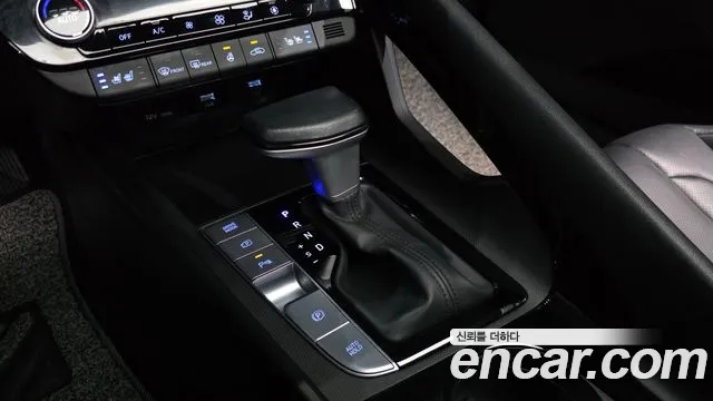 Hyundai Avante — фото 9