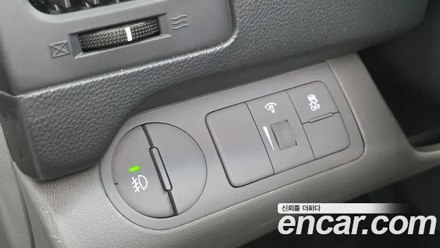 Hyundai Starex — фото 11