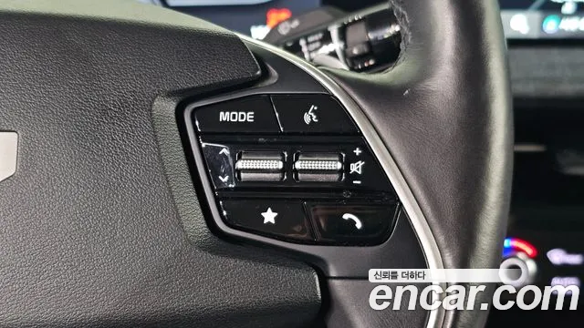 Kia EV6 — фото 17