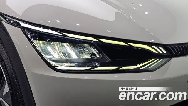 Kia EV6 — фото 22