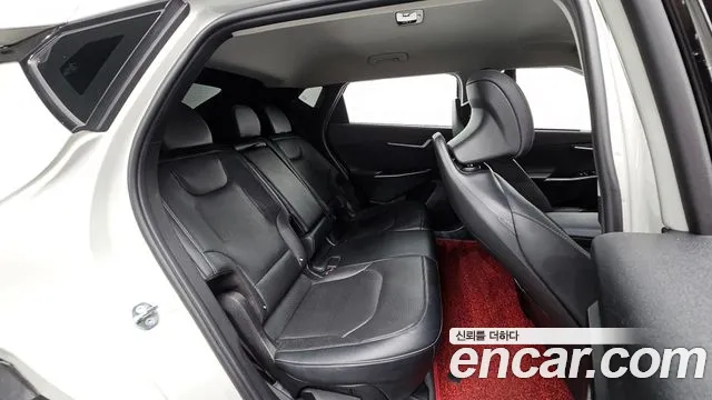 Kia EV6 — фото 10