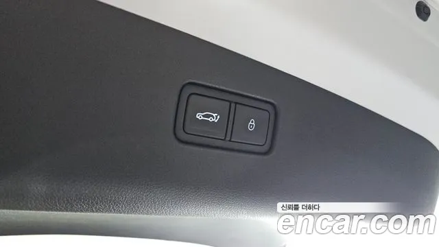 Genesis GV70 — фото 19