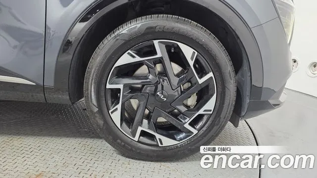 Kia Sportage — фото 21
