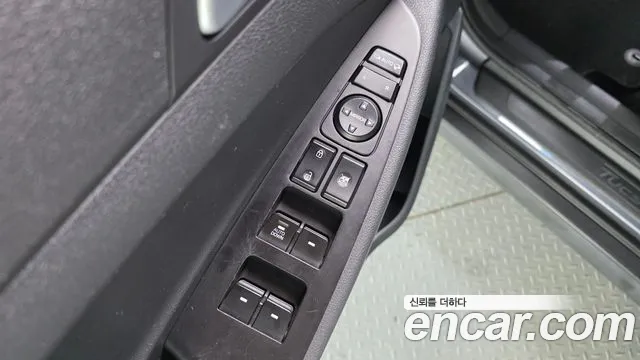 Hyundai Tucson — фото 30