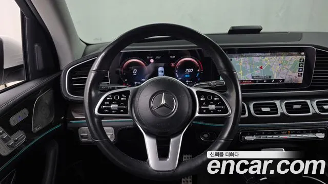 Mercedes-Benz GLE-Class — фото 13