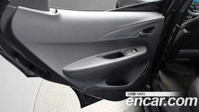 ChevroletGMDaewoo Bolt EV — фото 25