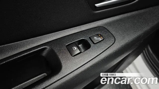 Hyundai Avante — фото 18