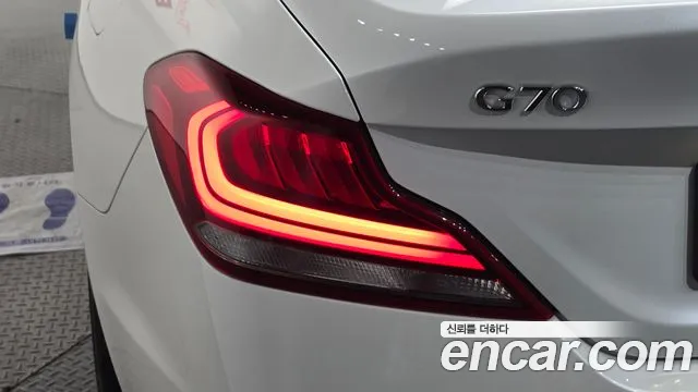 Genesis G70 — фото 23