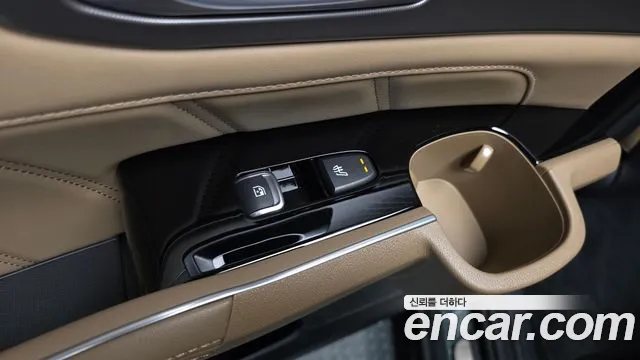 Kia Sorento — фото 18