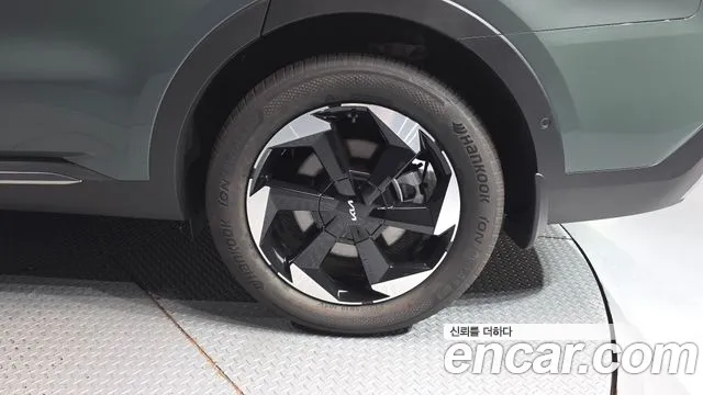 Kia Sorento — фото 21