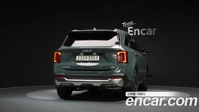 Kia Sorento — фото 4