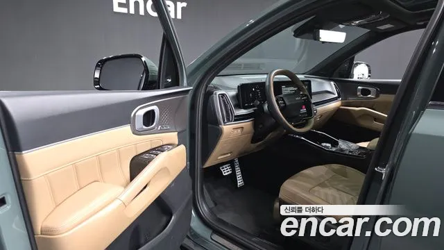 Kia Sorento — фото 10