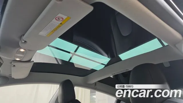Tesla Model 3 — фото 15
