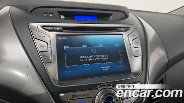 Hyundai Avante — фото 16