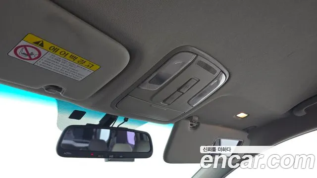 Kia Carnival — фото 27