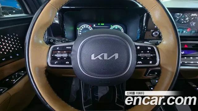 Kia Sorento — фото 14