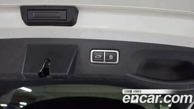 Kia Sorento — фото 7