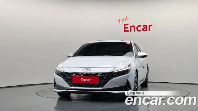 Hyundai Avante — фото 3