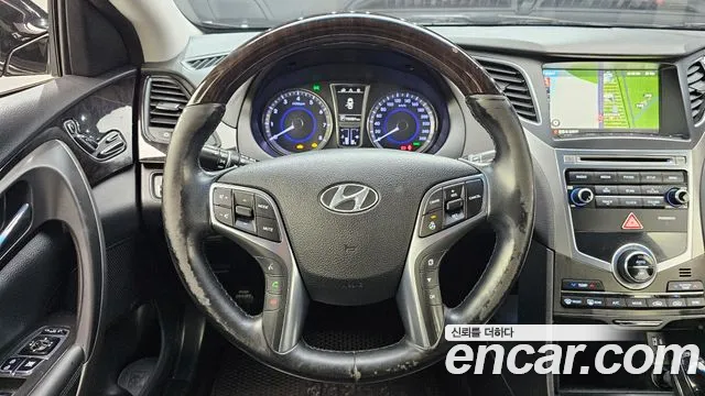 Hyundai Grandeur — фото 13