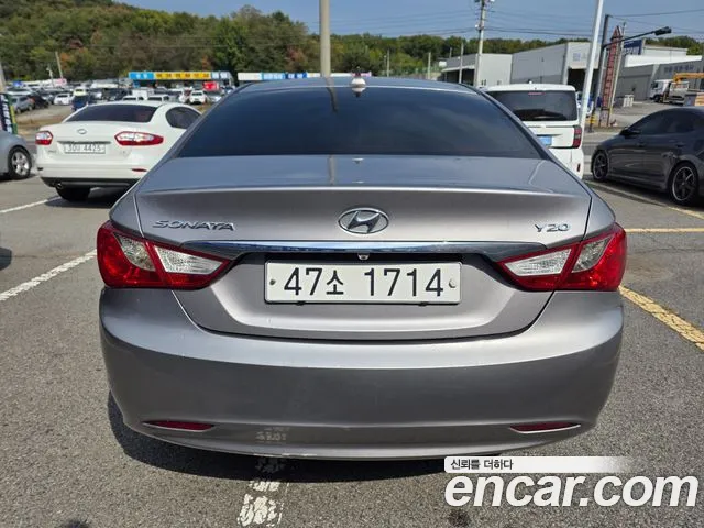 Hyundai Sonata — фото 4