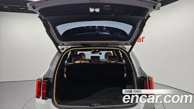Kia Sorento — фото 20