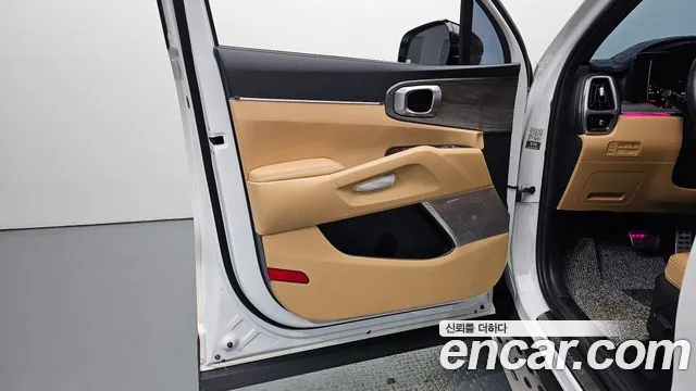 Kia Sorento — фото 24