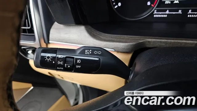 Kia Sorento — фото 33