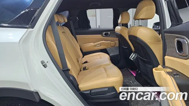 Kia Sorento — фото 35
