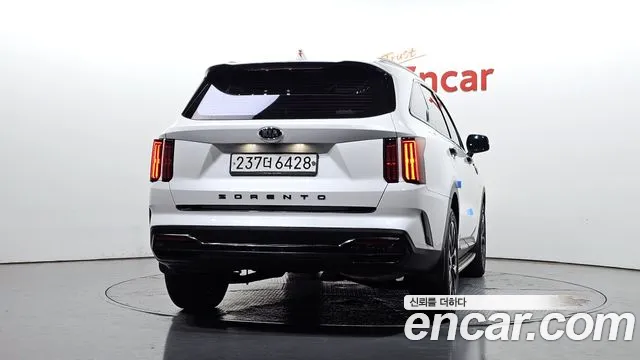 Kia Sorento — фото 4
