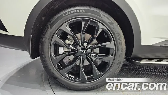 Kia Sorento — фото 5