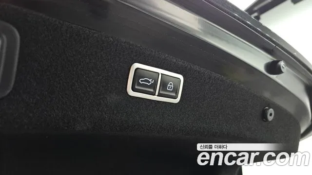 Genesis G80 — фото 18