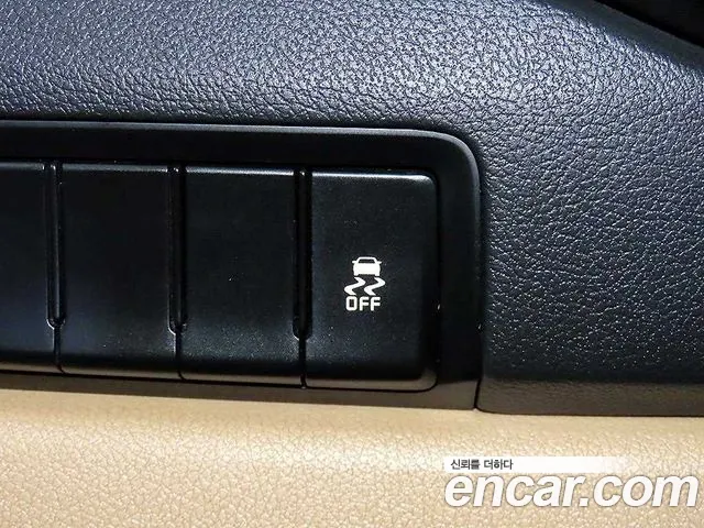 Kia Carnival — фото 14
