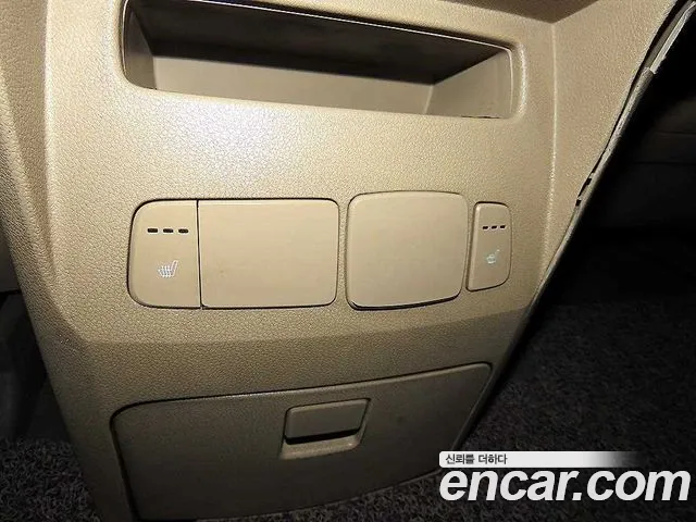 Kia Carnival — фото 15