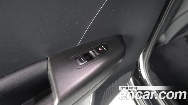 Kia Sportage — фото 19