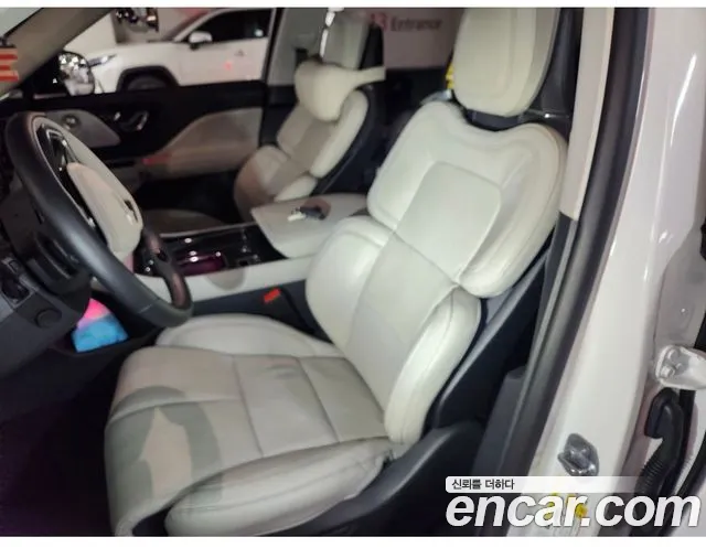 Lincoln Aviator — фото 1