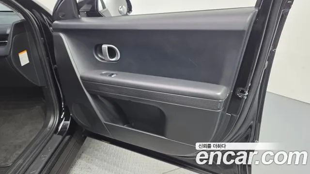 Hyundai Ioniq 5 — фото 24