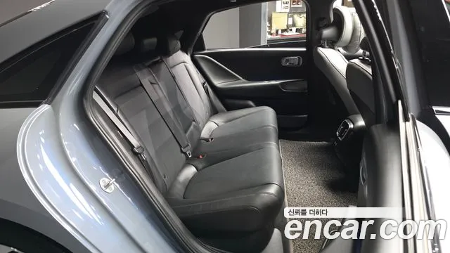 Hyundai Ioniq 6 — фото 11