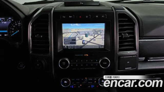 Ford Expedition — фото 13