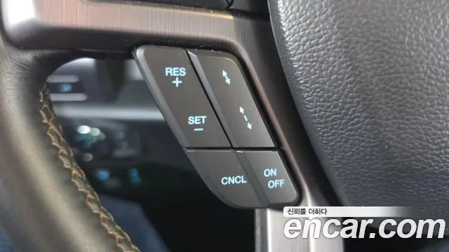 Ford Expedition — фото 18
