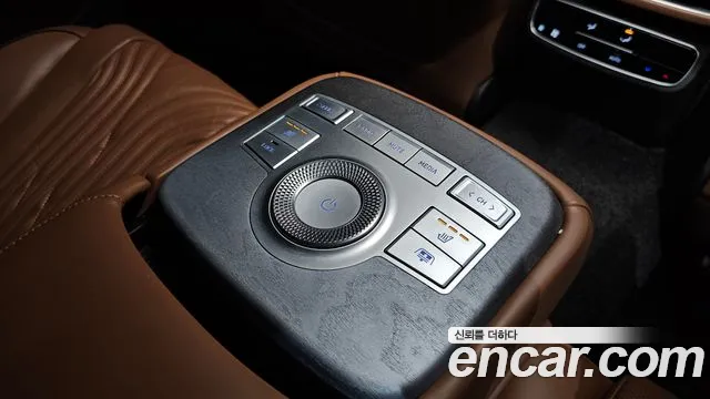 Genesis G80 — фото 18