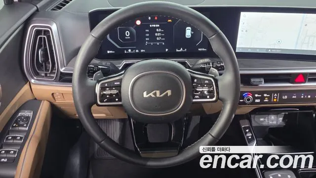 Kia Sorento — фото 13