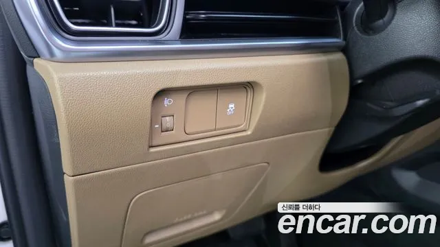 Kia Sorento — фото 17