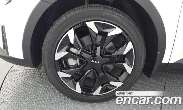 Kia Sorento — фото 5